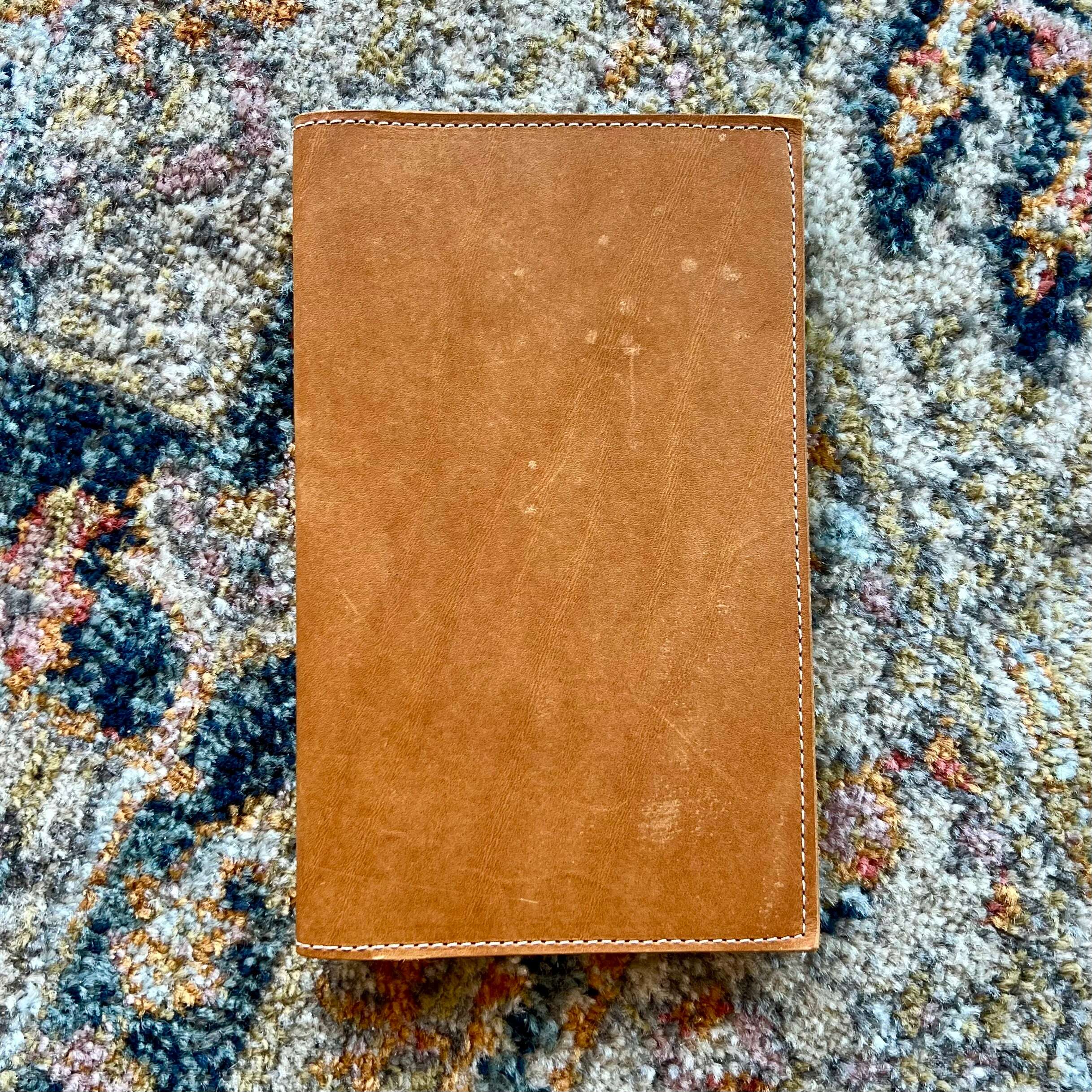 odin-moleskin-journal-large_lifestyle-35933683