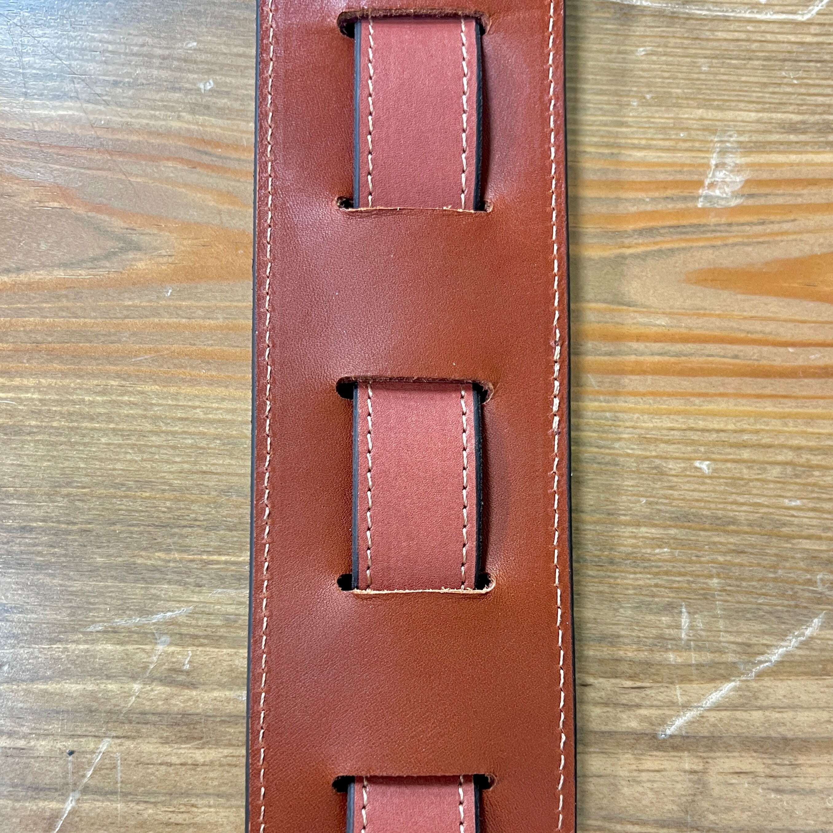 odin-vaughn-guitar-strap_lifestyle-35933666