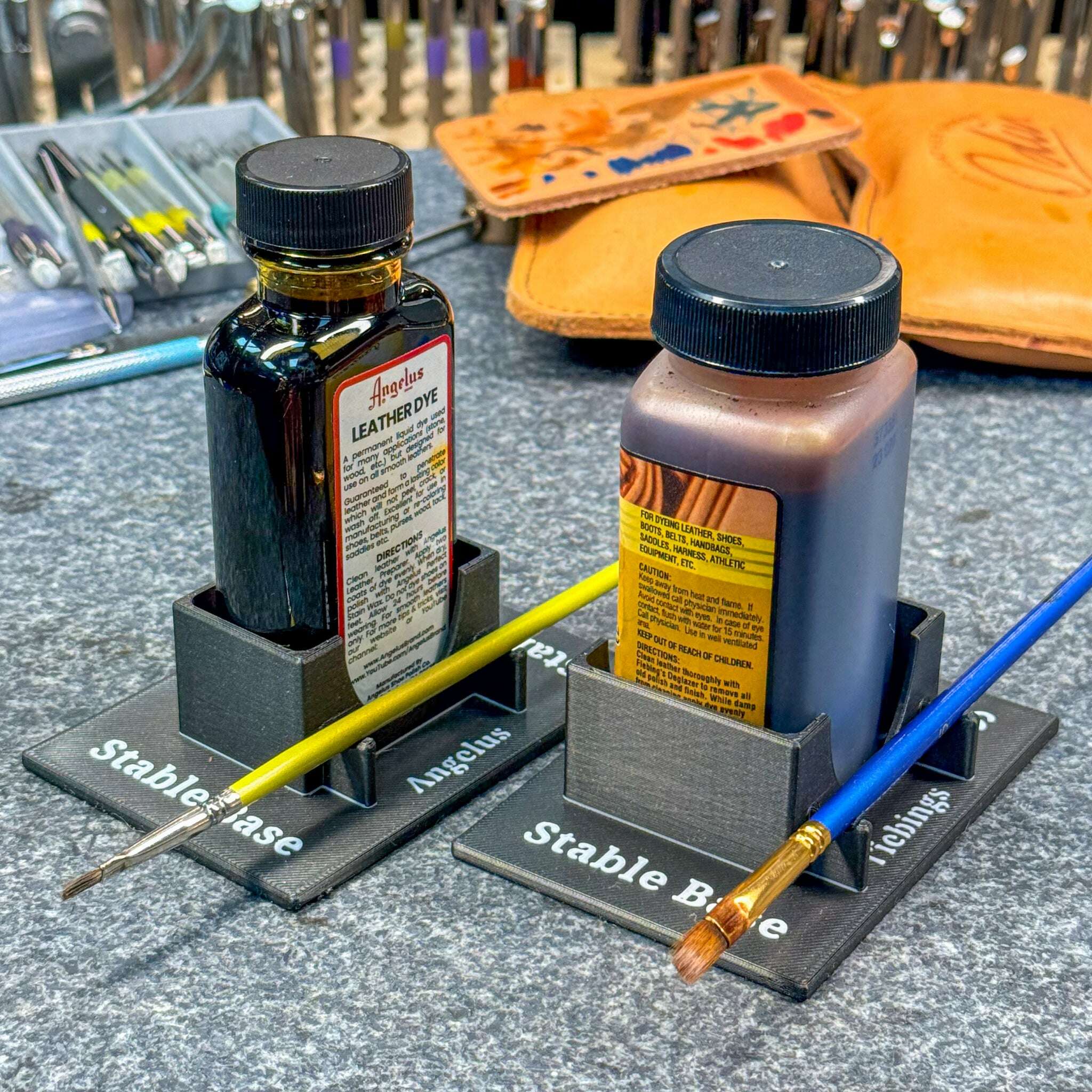 odin-leather-dye-bottle-supportholder_leathercraft-35934110