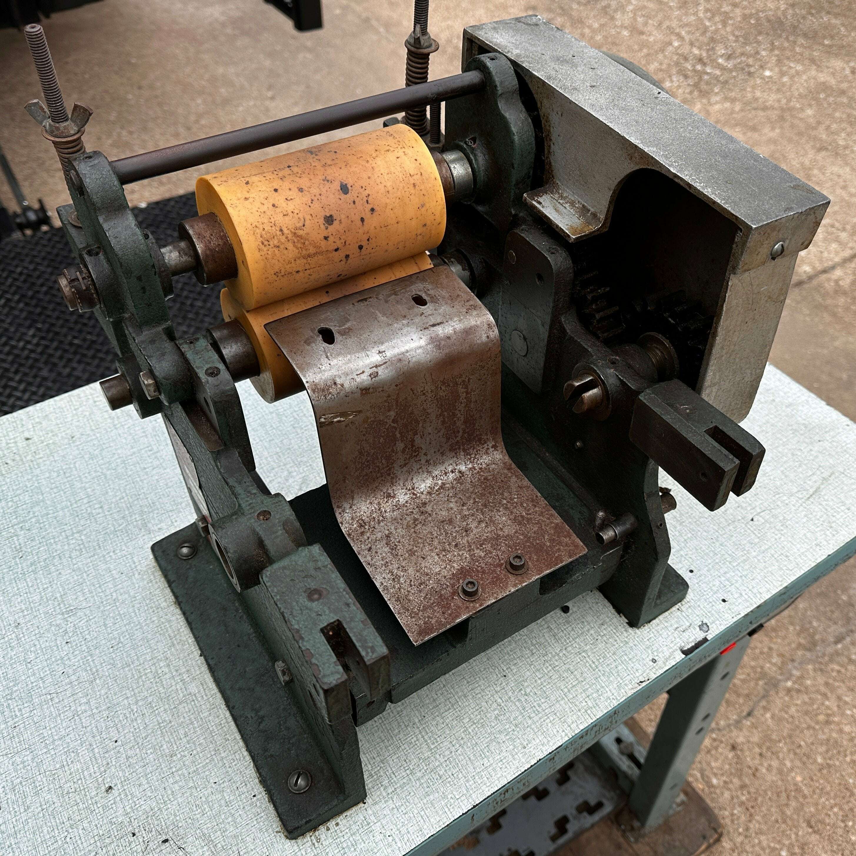 odin-vintage-cbmc-rollercombiner_equipment-35933922