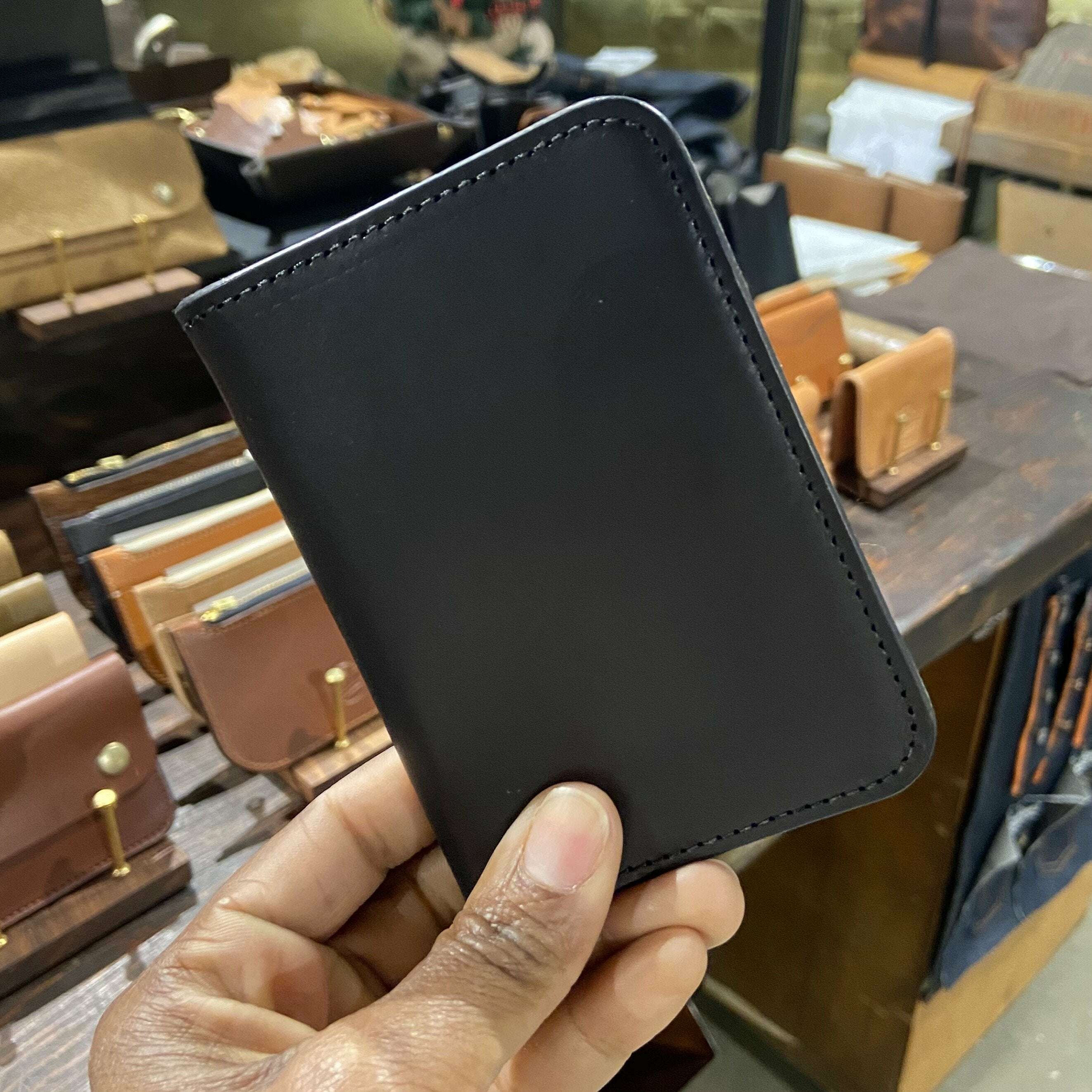 Laten Mid-Size Bifold Wallet