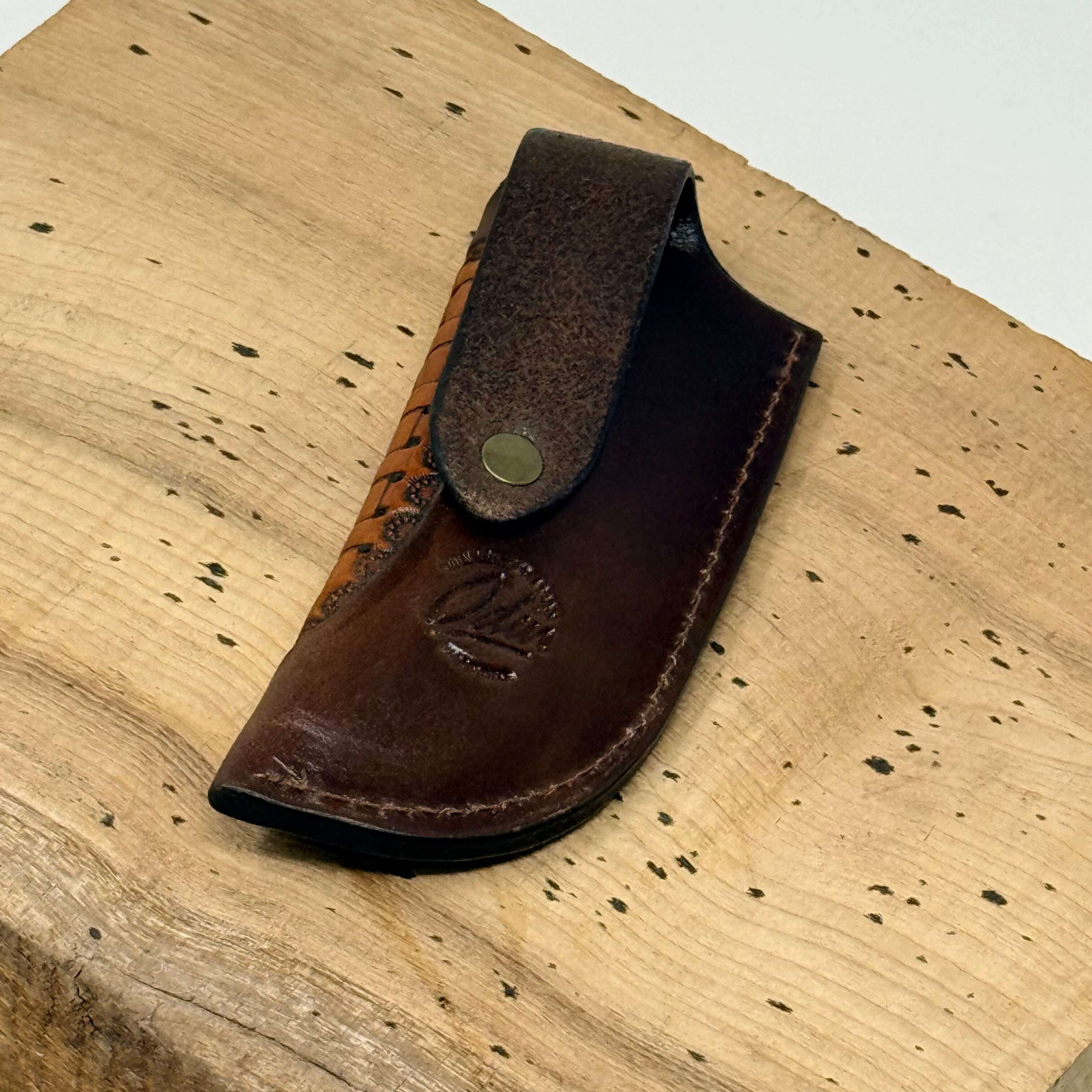 odin-tooled-buck-knife-sheath-–-western-lattice-003_tool-sheaths-35934118