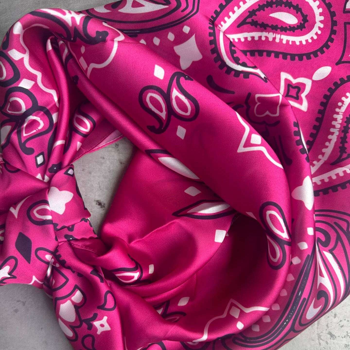 odin-silk-wild-rag_apparel-35933774