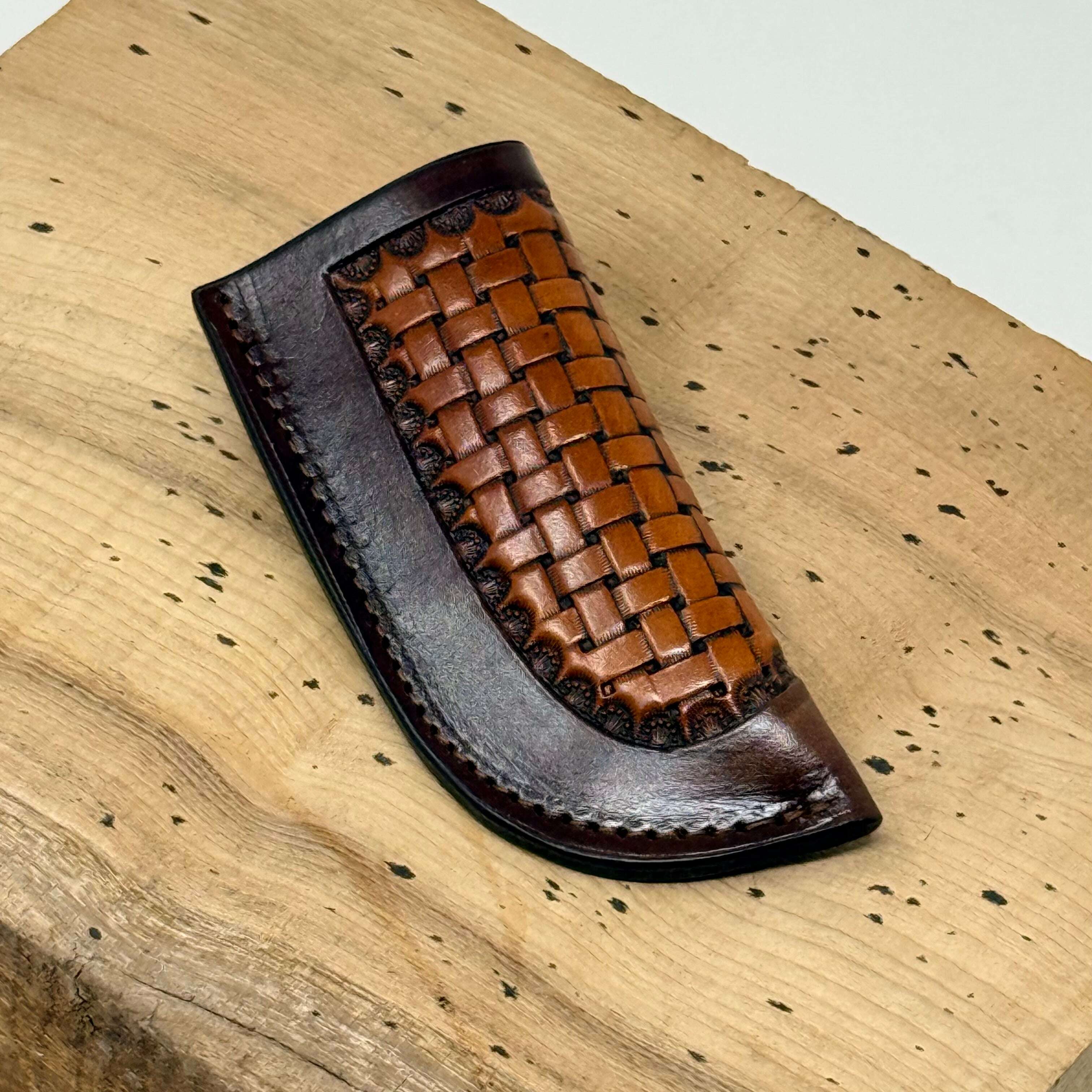 odin-tooled-buck-knife-sheath-–-western-lattice-003_tool-sheaths-35934117