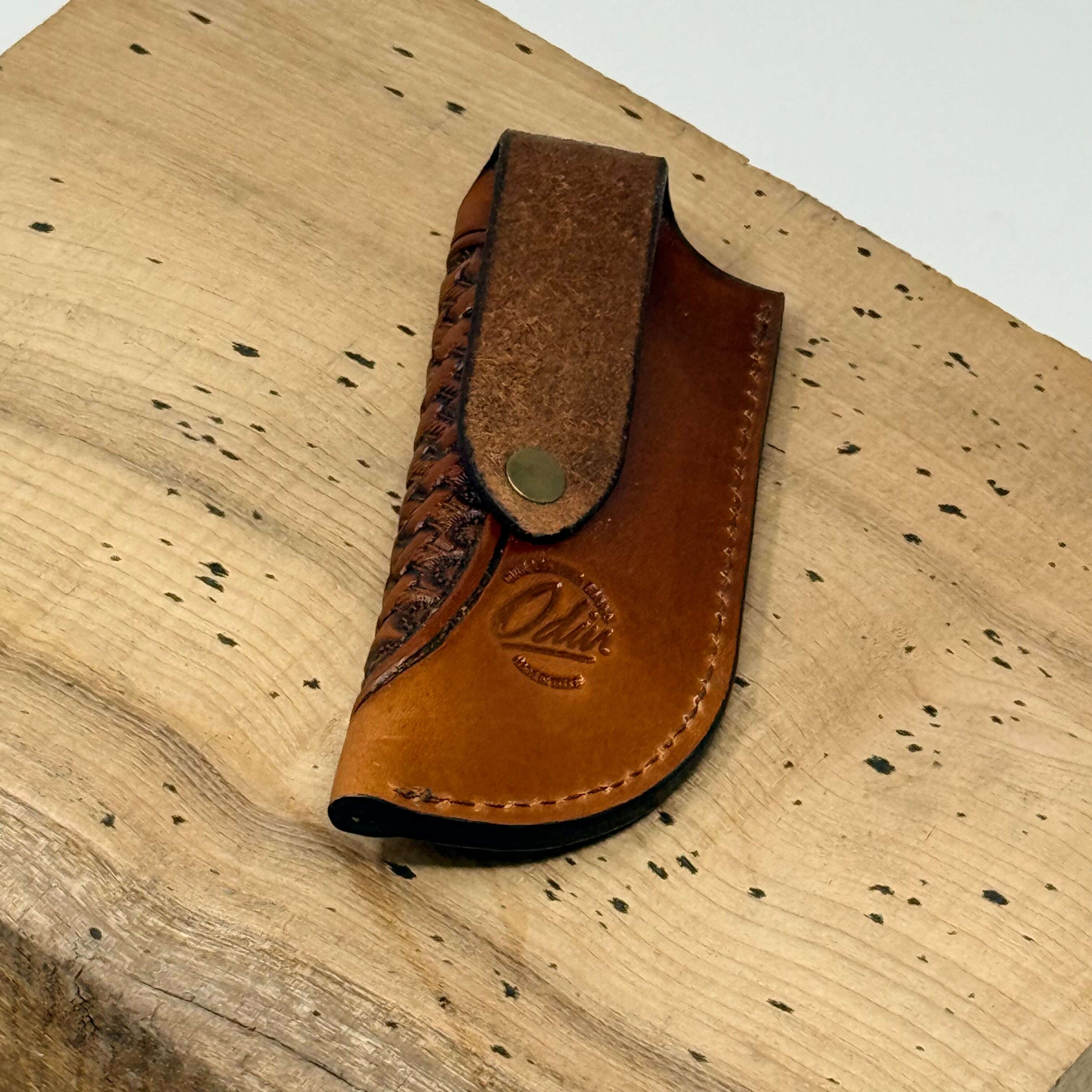 odin-tooled-buck-knife-sheath-–-basket-stamp-brown-006_tool-sheaths-35934124