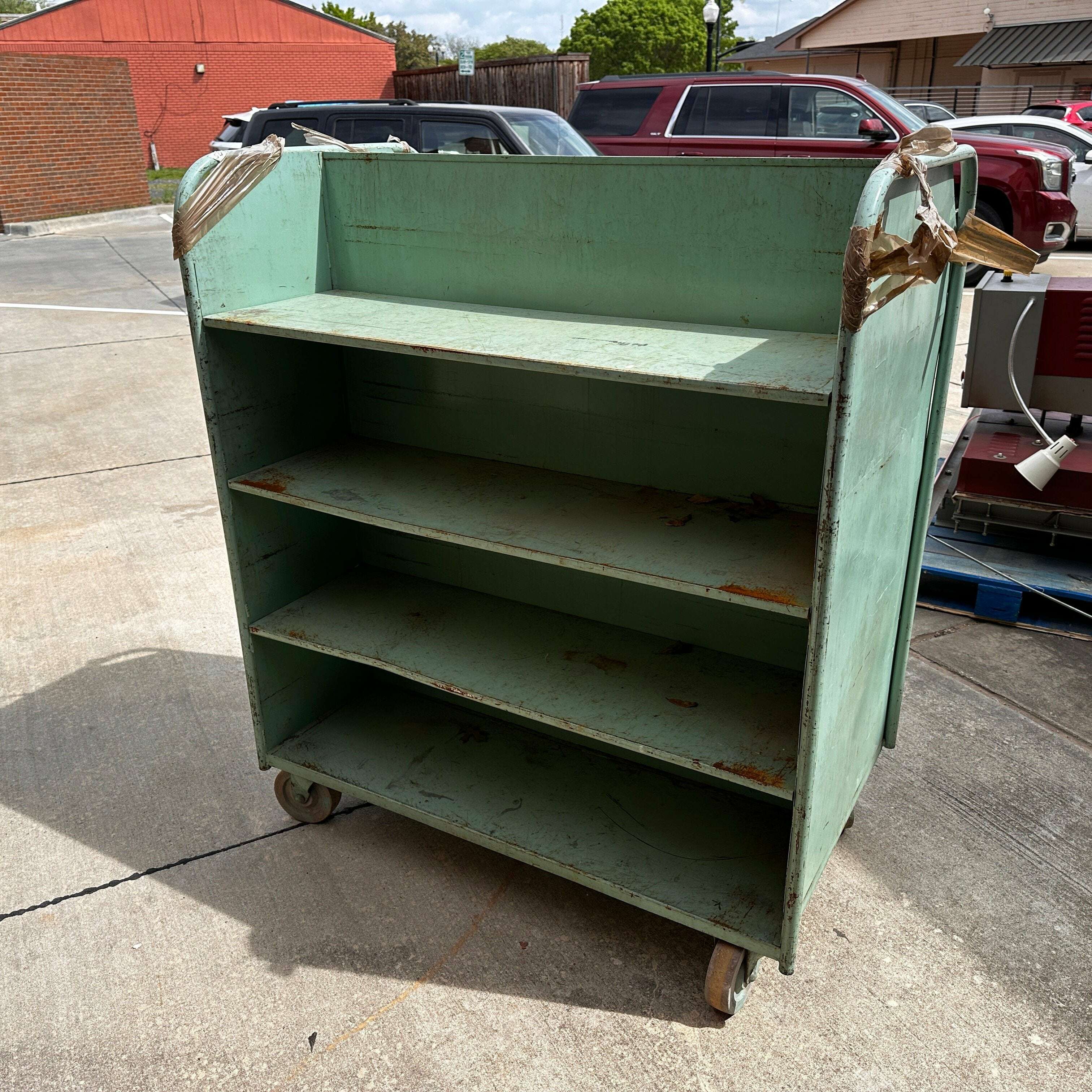 odin-industrial-workshop-shelves-rolling_equipment-35933886