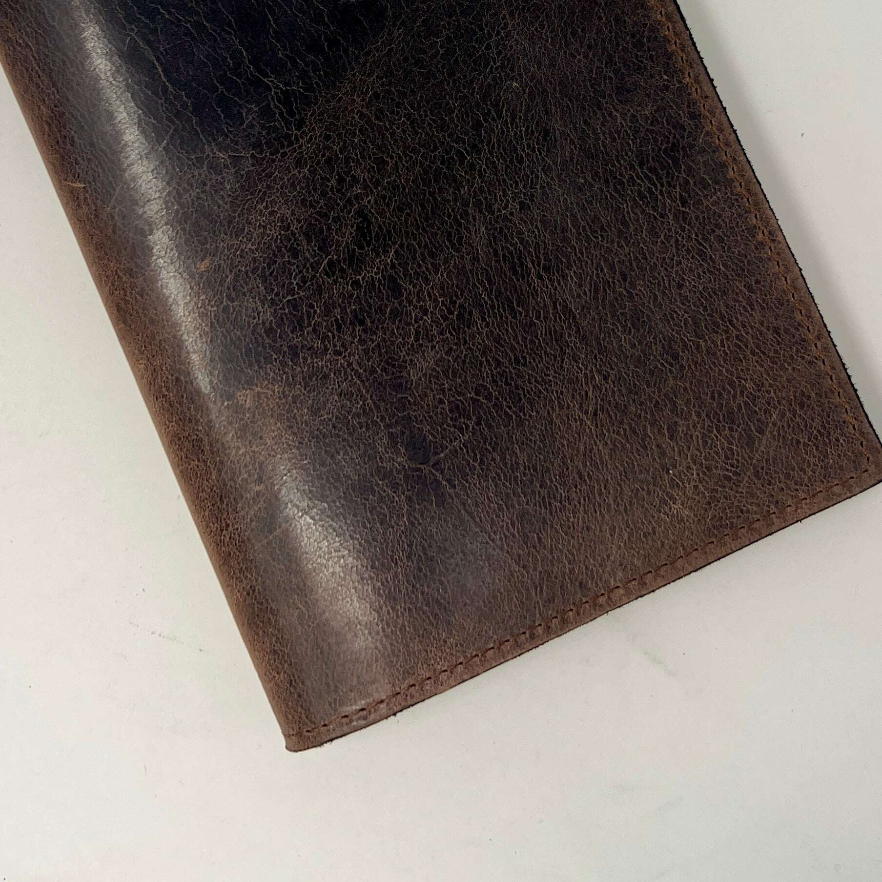 odin-moleskin-journal-large_lifestyle-35933684