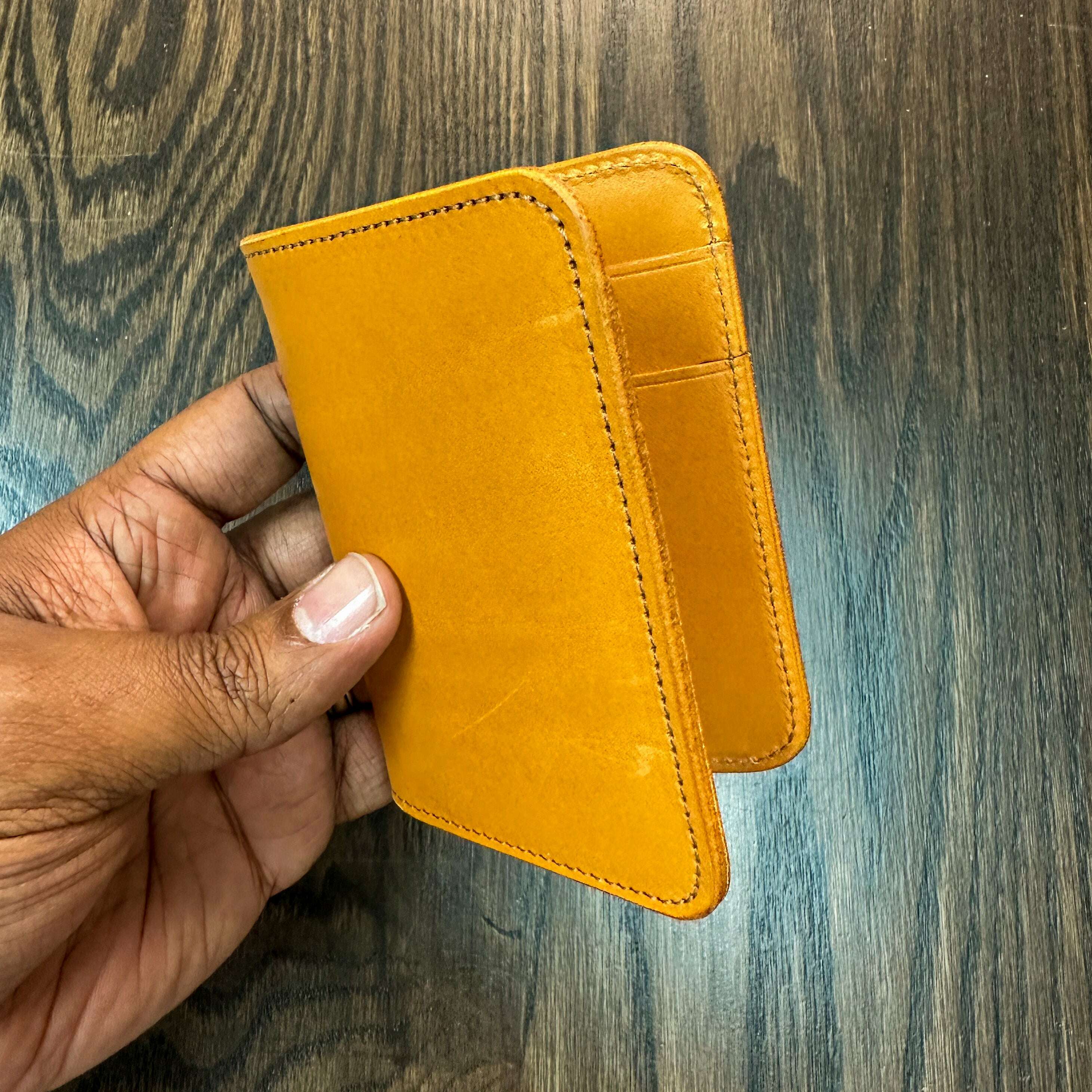 Laten Mid-Size Bifold Wallet